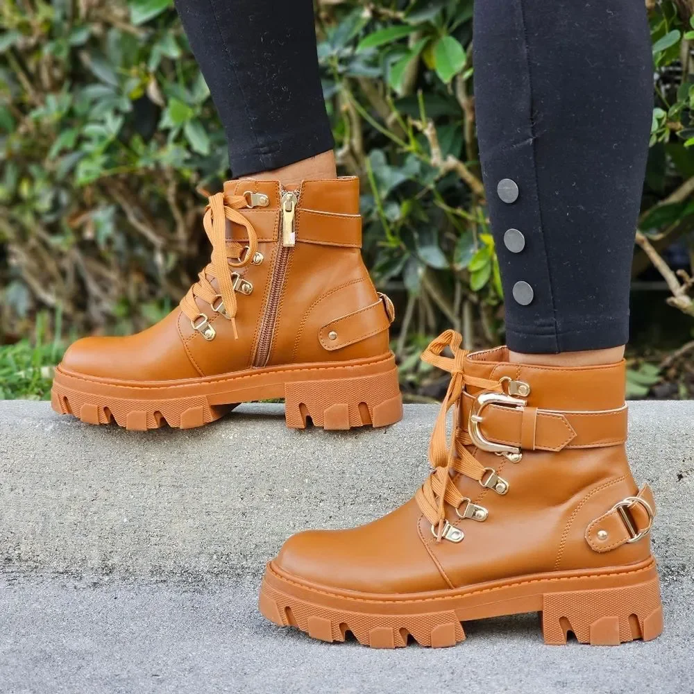 Womens Tan Combat Ankle Boots Lace Up Heeled - Picture 2 of 6